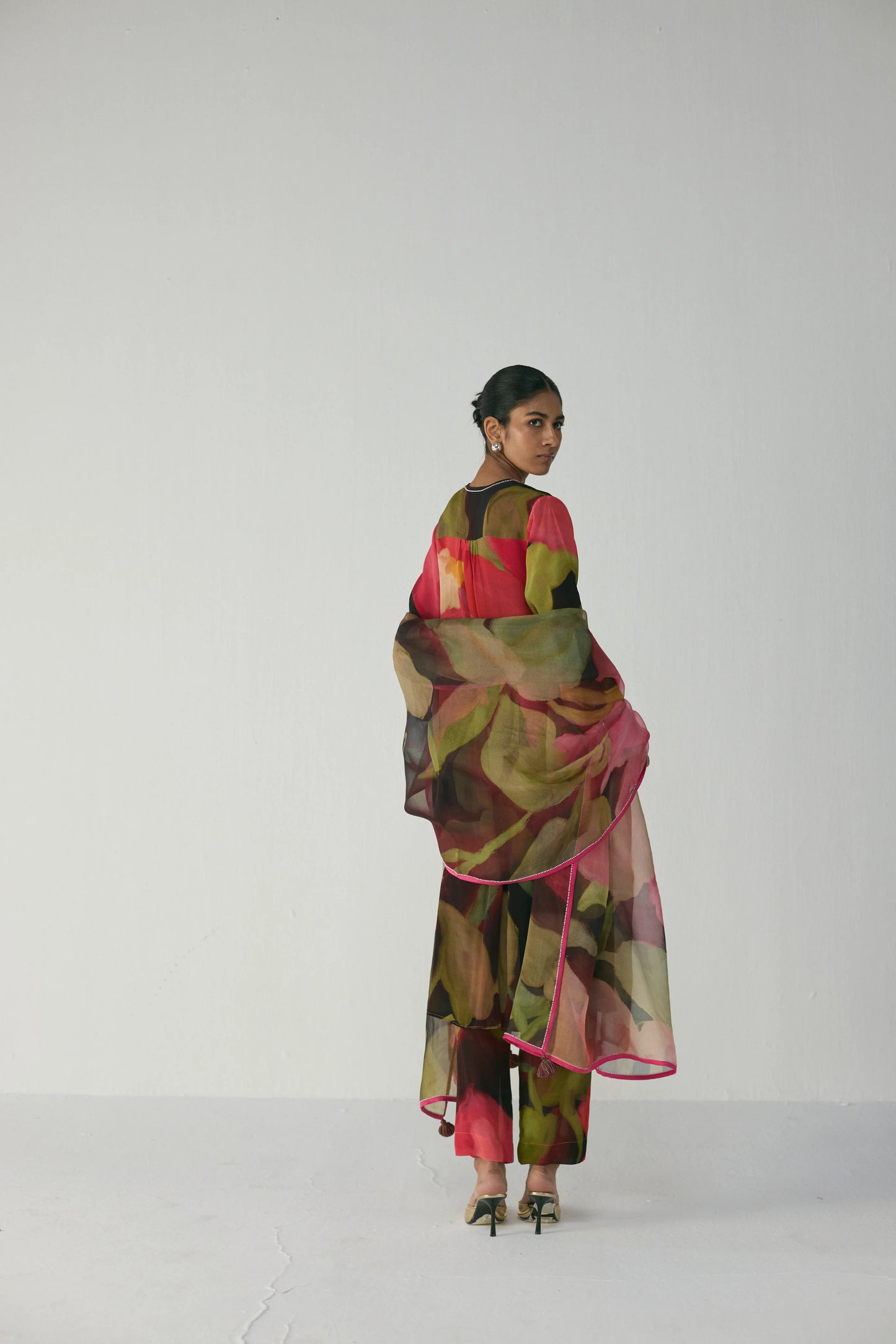 Manhattan Long Crepe Kurta Set