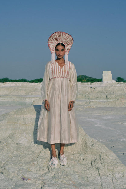 Su Mon Square Sleeve Dress