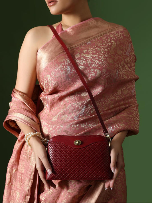 Nilgiri Sling (Cherry) (Small)