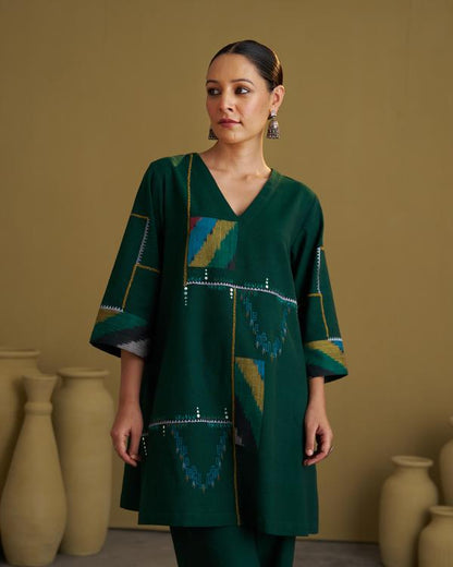 Panna Green Handwoven Cotton & Ikat Set with Handwork