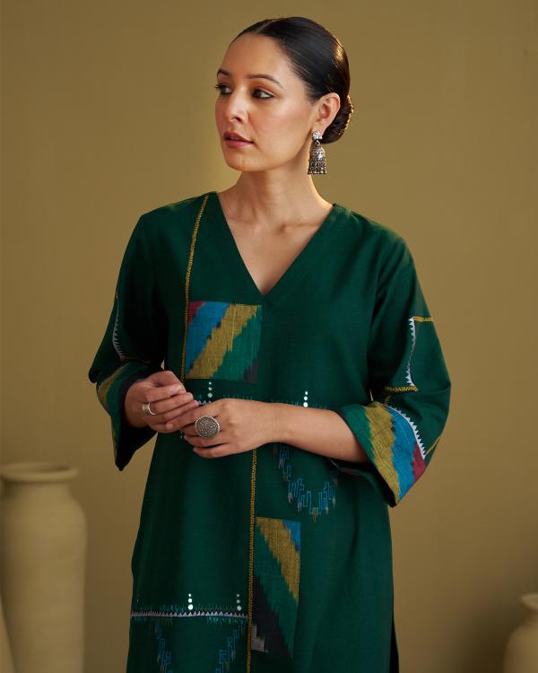 Panna Green Handwoven Cotton & Ikat Set with Handwork