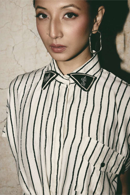 AN Stripe Tie Up Shirt Set