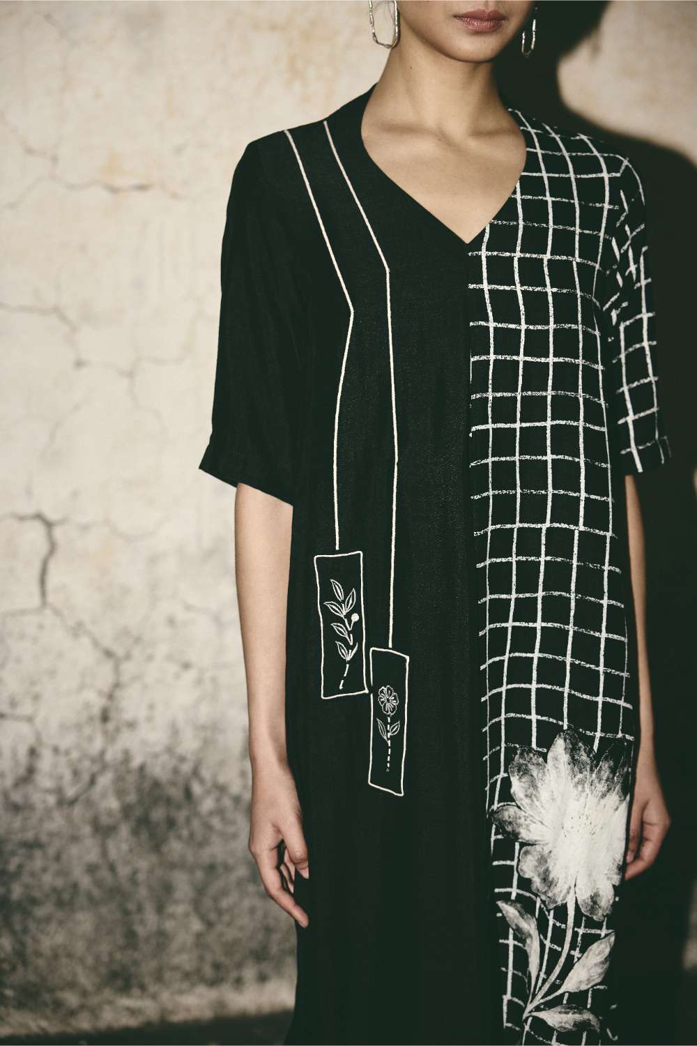 AN Grid Bloom Kaftan