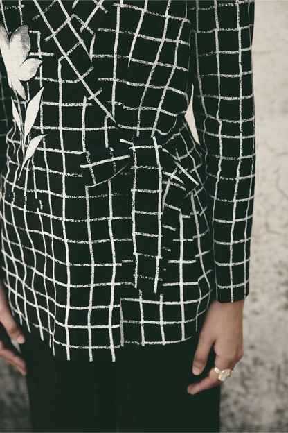 AN Floral Blazer