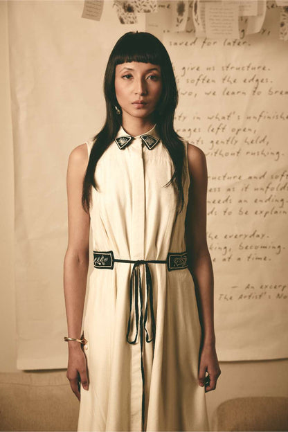 AN Trench Dress - White