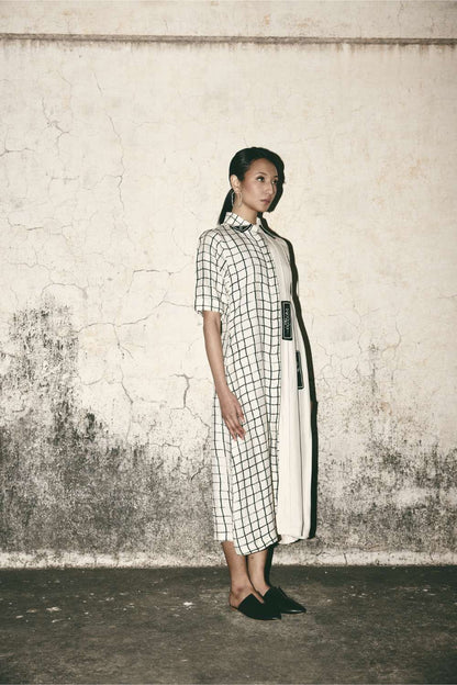 AN Grid Pleat Dress