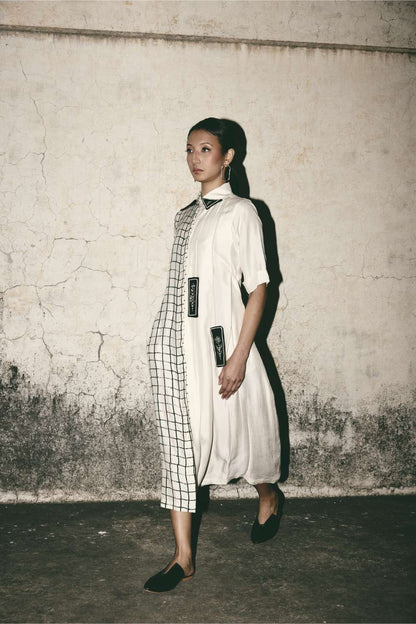 AN Grid Pleat Dress