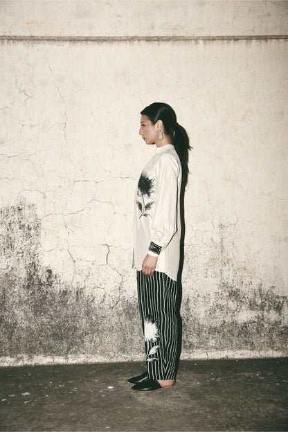AN Stripe Comfort Shirt with Bloom Barrel Pants