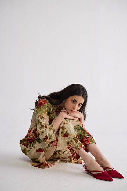 SAMA EMBROIDERED KURTA SET
