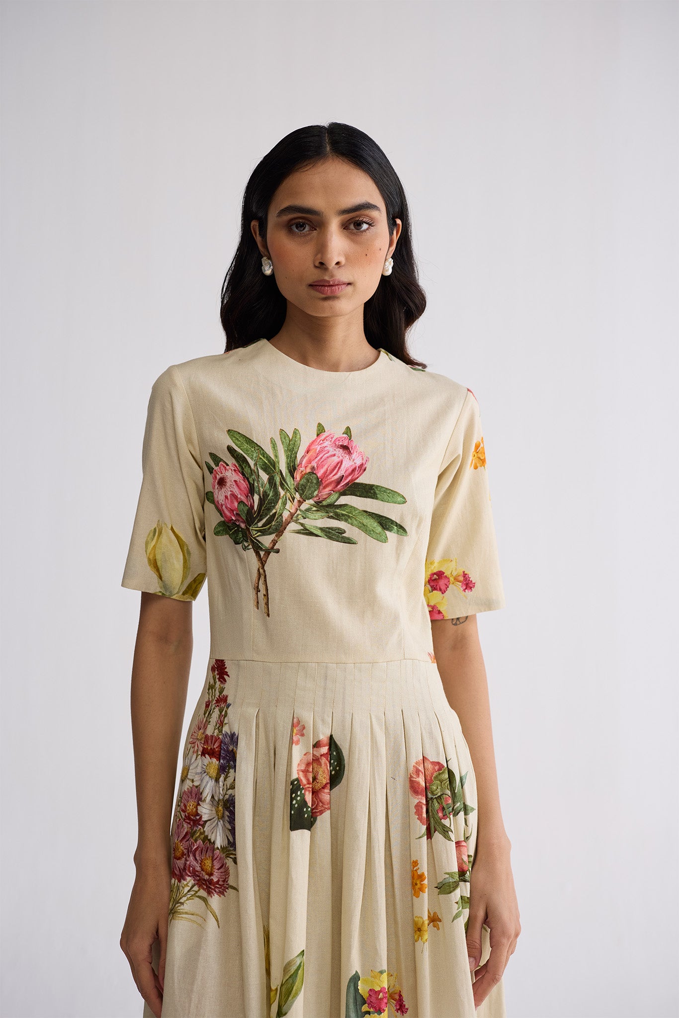 PRIMAVERA HALF PLEATED DRESS