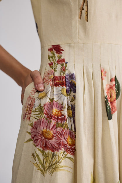 PRIMAVERA HALF PLEATED DRESS