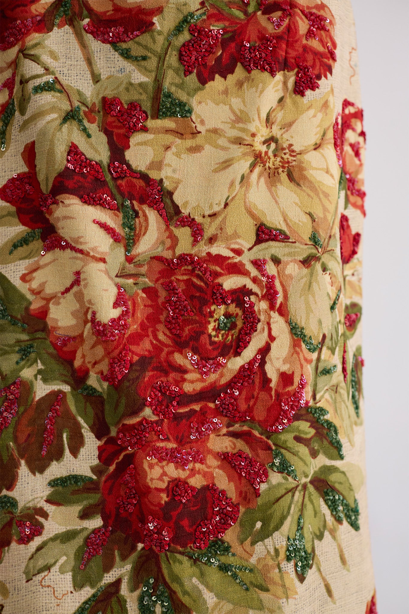 SAMA EMBROIDERED TOP & SKIRT SET
