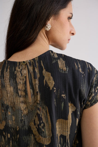 BANYAN PINTUCKS BLOUSE