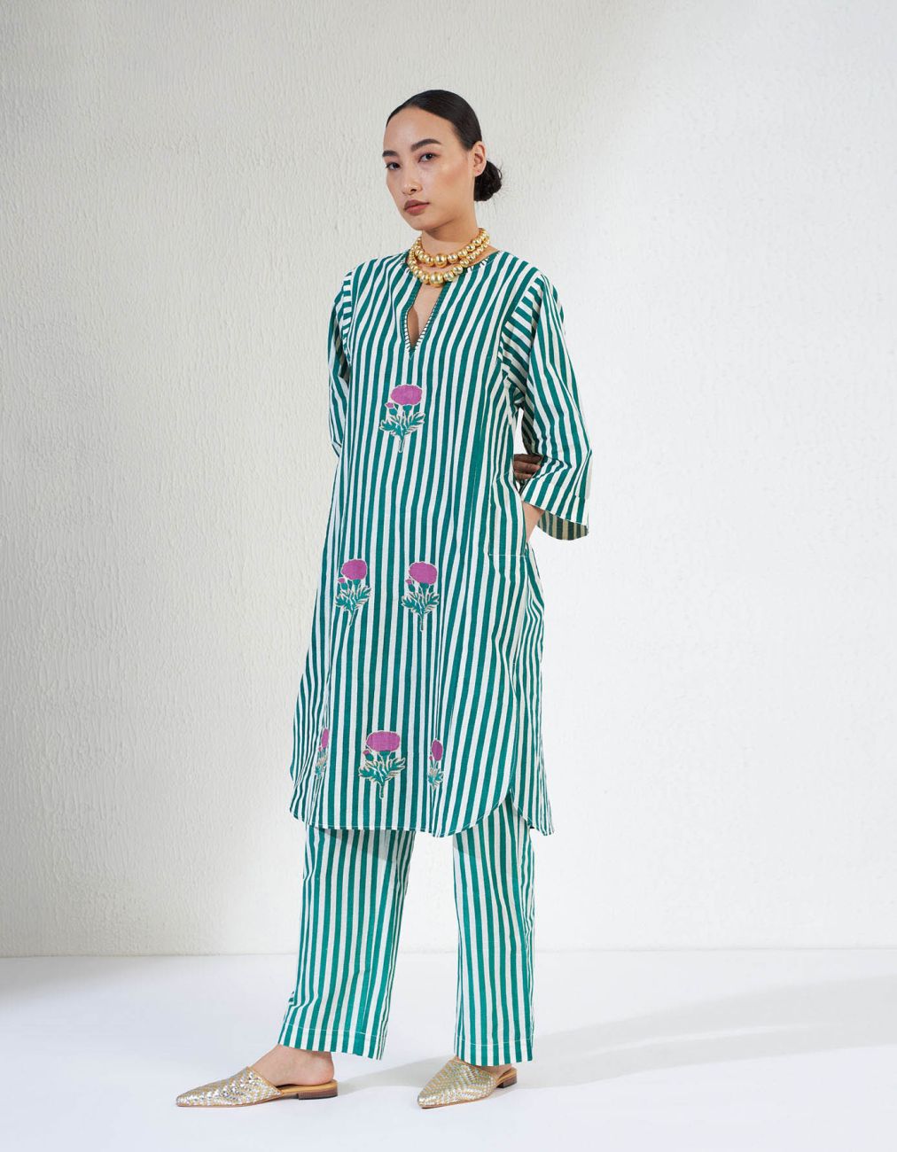 Off White & Green Zana Set