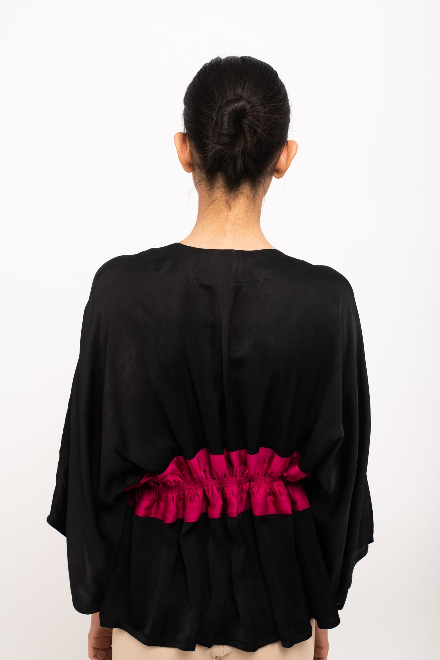 Black-Wine Short Cape