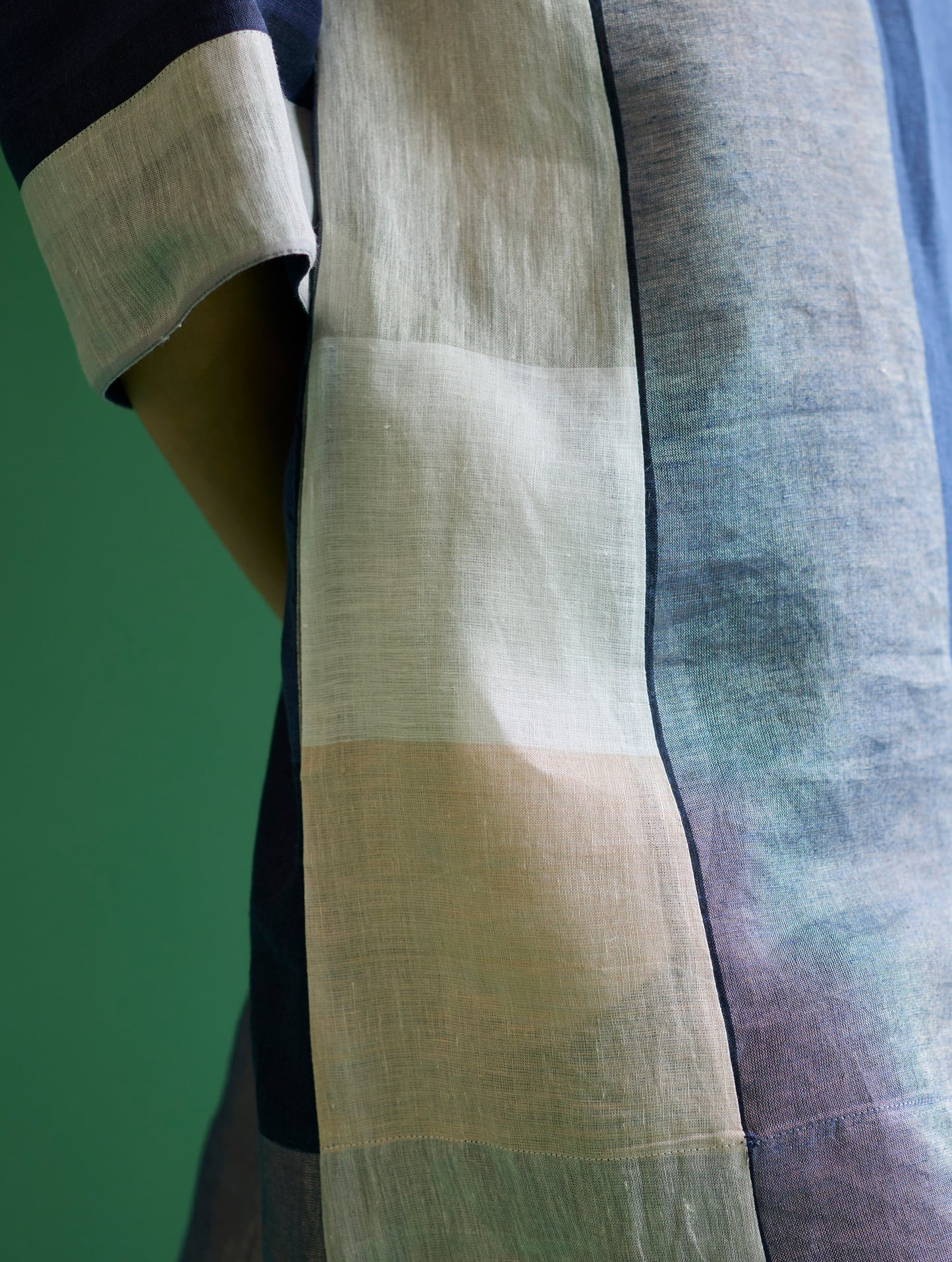 Lina Color-Blocked Co-ord Set  - Navy