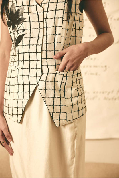 AN Reversible Waistcoat