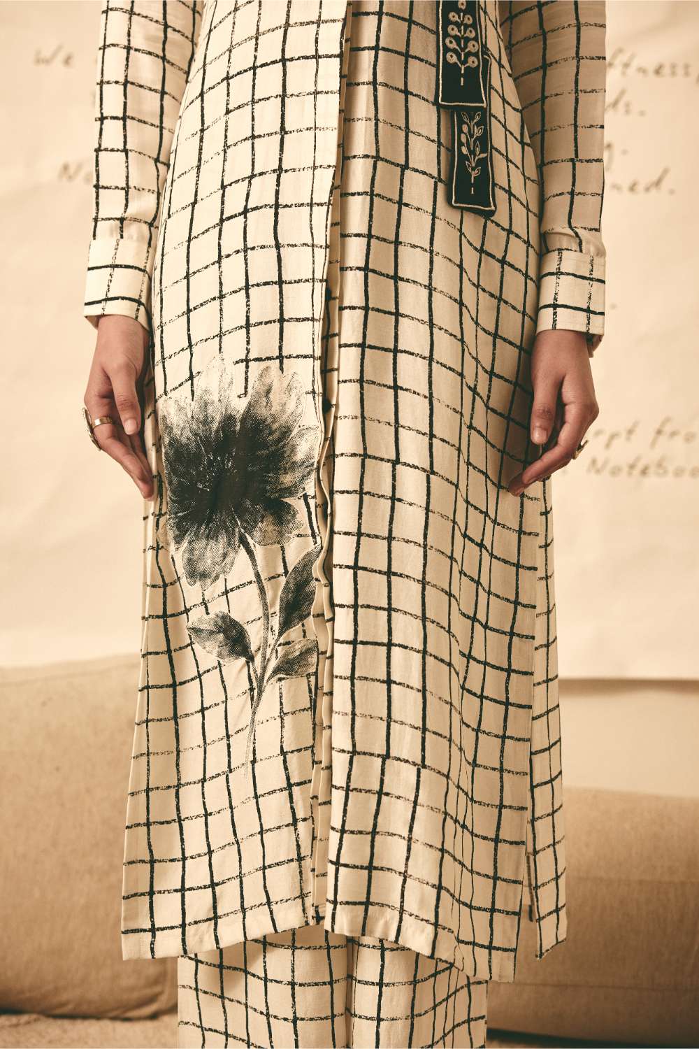 AN Bookmark Grid Kurta