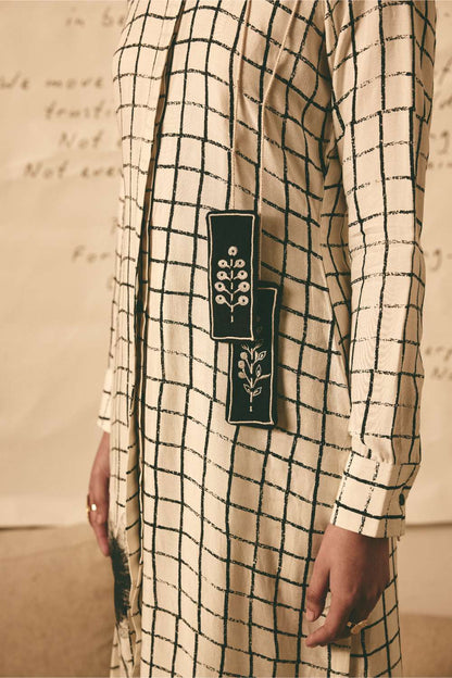 AN Bookmark Grid Kurta