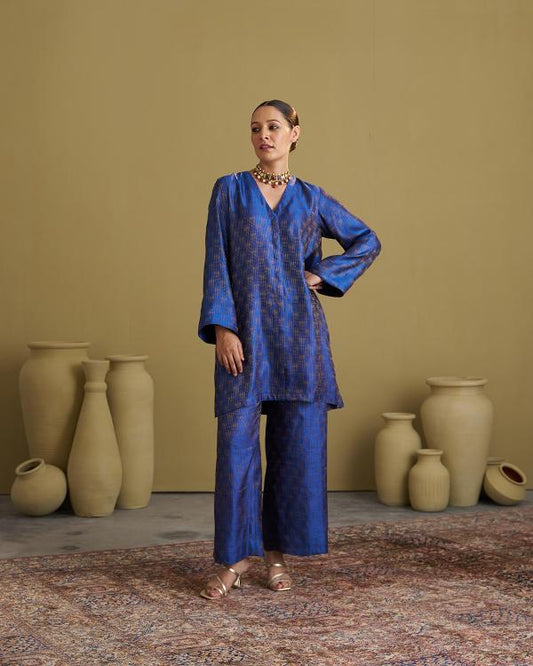 The Sapphire Blue Banarasi Silk Set