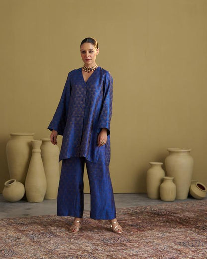 The Sapphire Blue Banarasi Silk Set