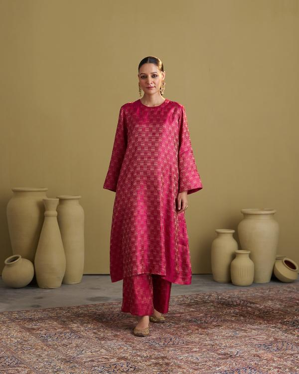 The Rani Pink Banarasi Silk Set