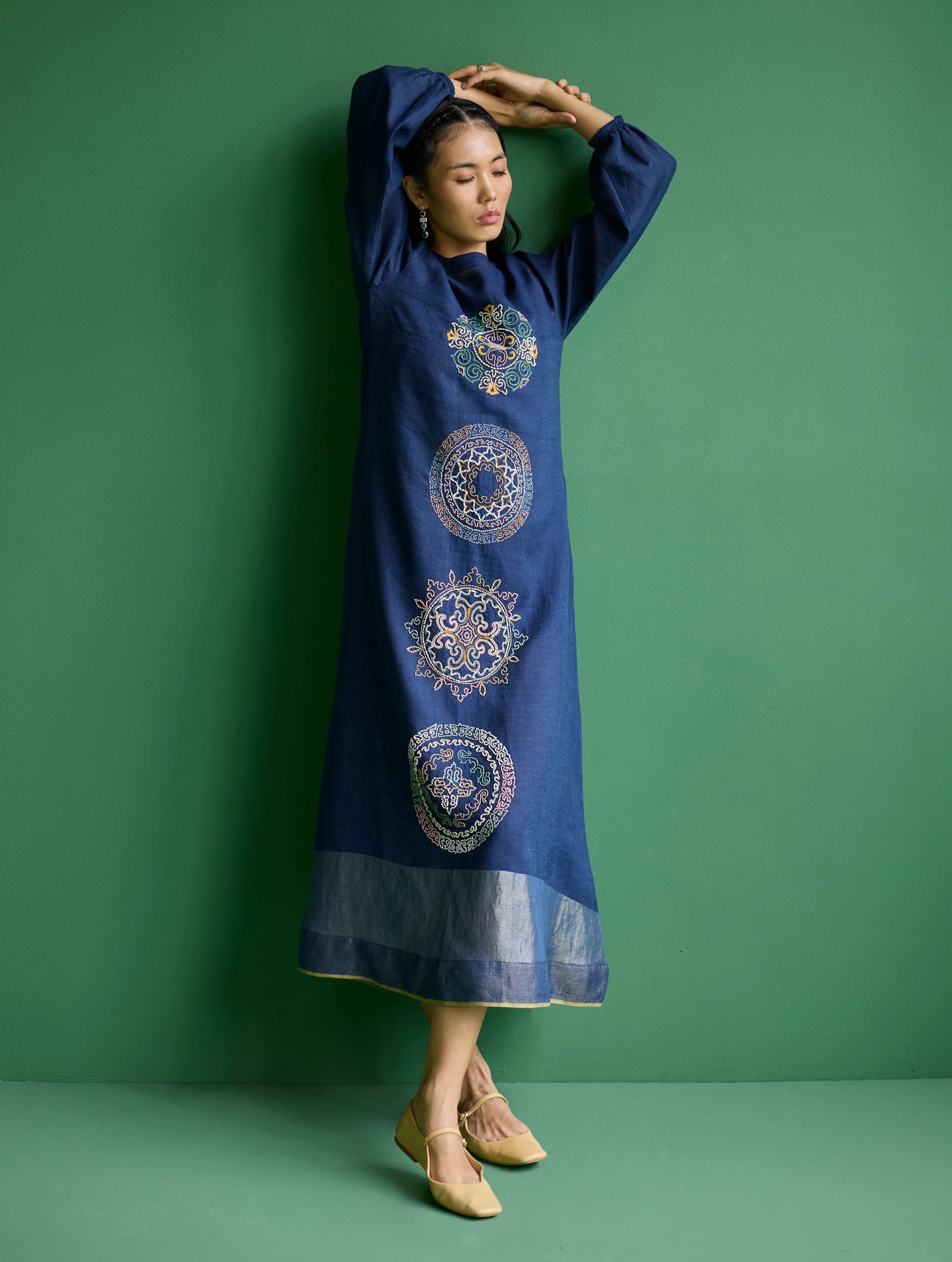 Eira Hand-Embroidered Linen Dress - Navy