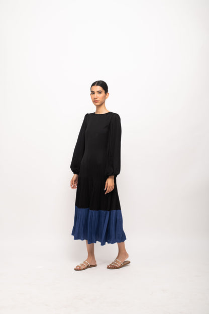 Black-Blue Gather Maxi Dress