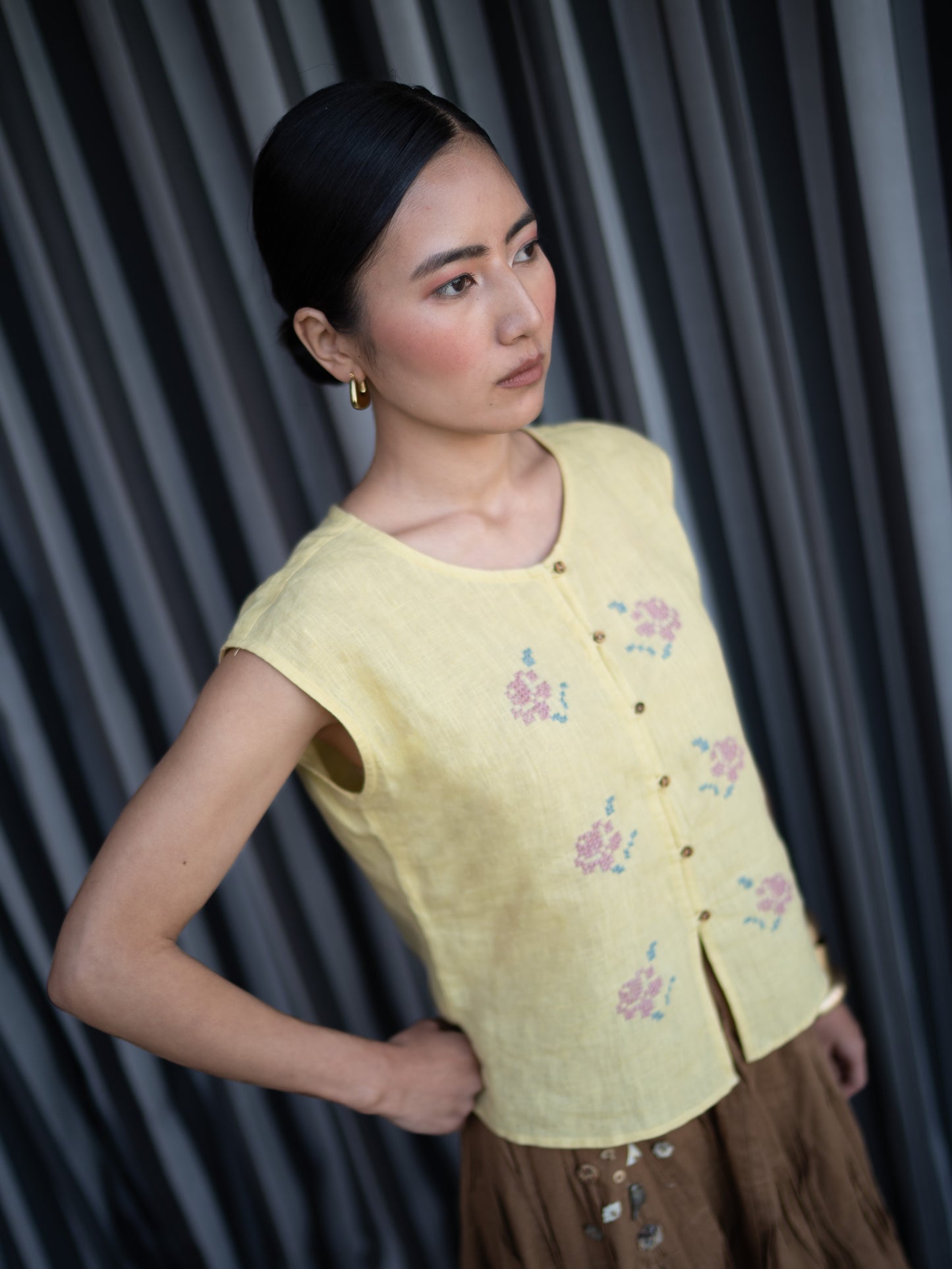 Half Seen Top