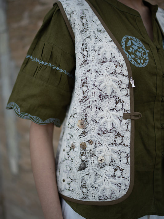 White Thread Vest
