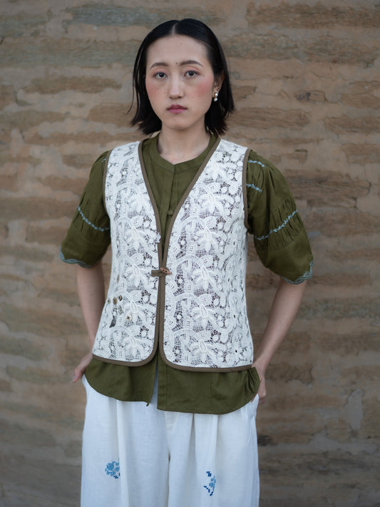White Thread Vest