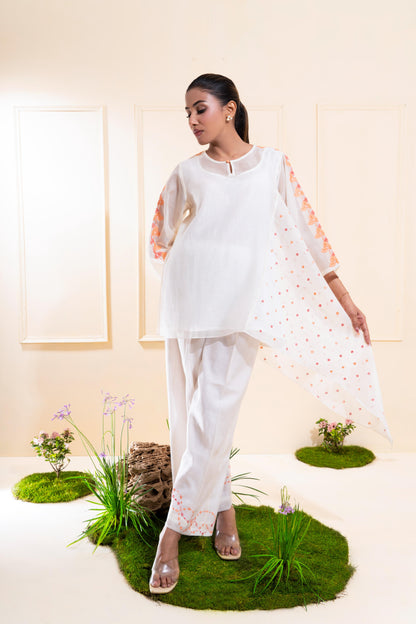 Off-White Cascading Chanderi Co-ord Set