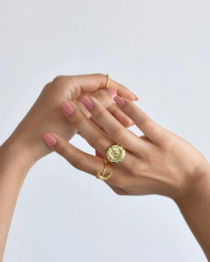 Luna Statement Ring