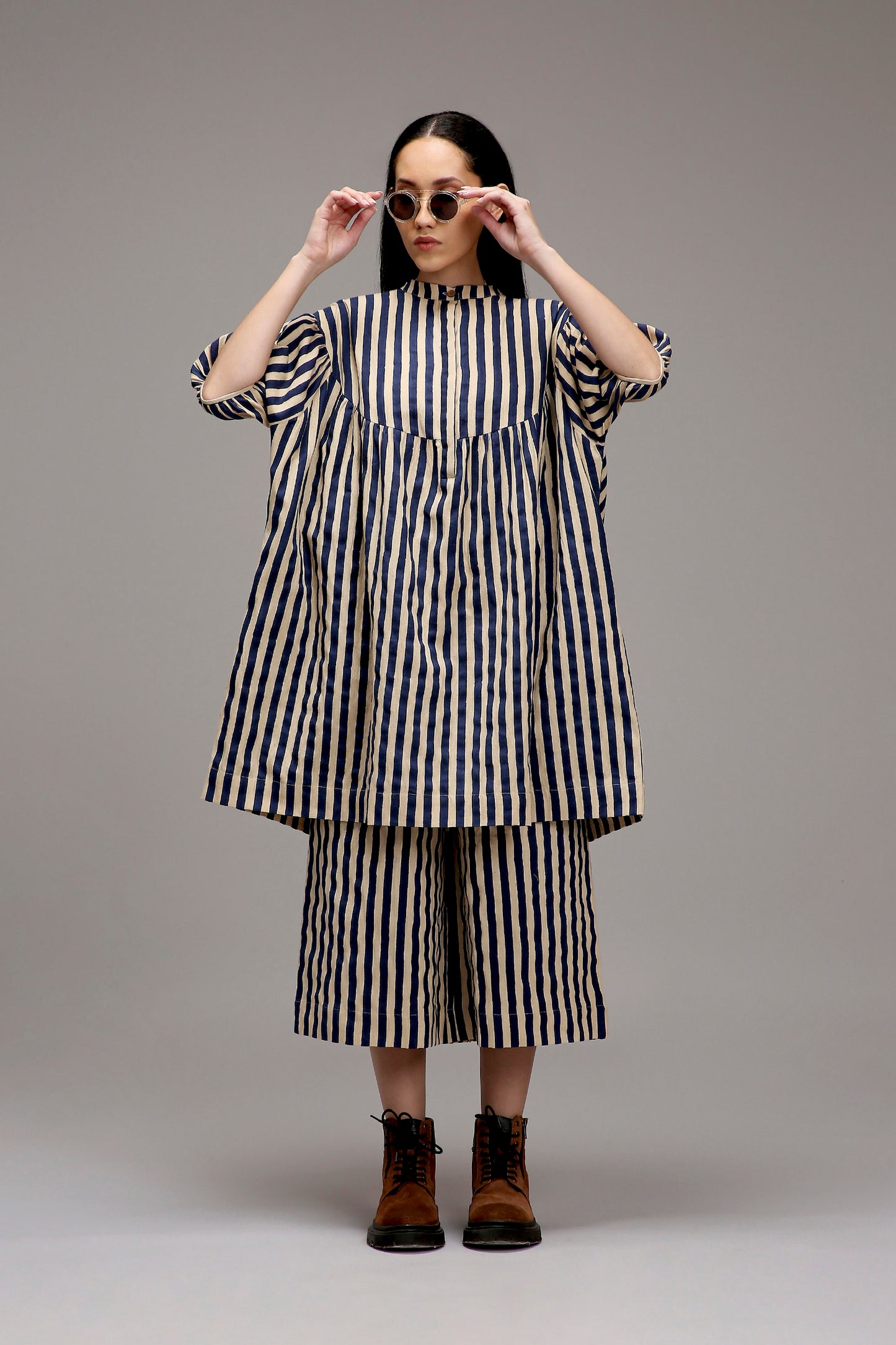 Egg-Shell Blue Striped Capre Pants