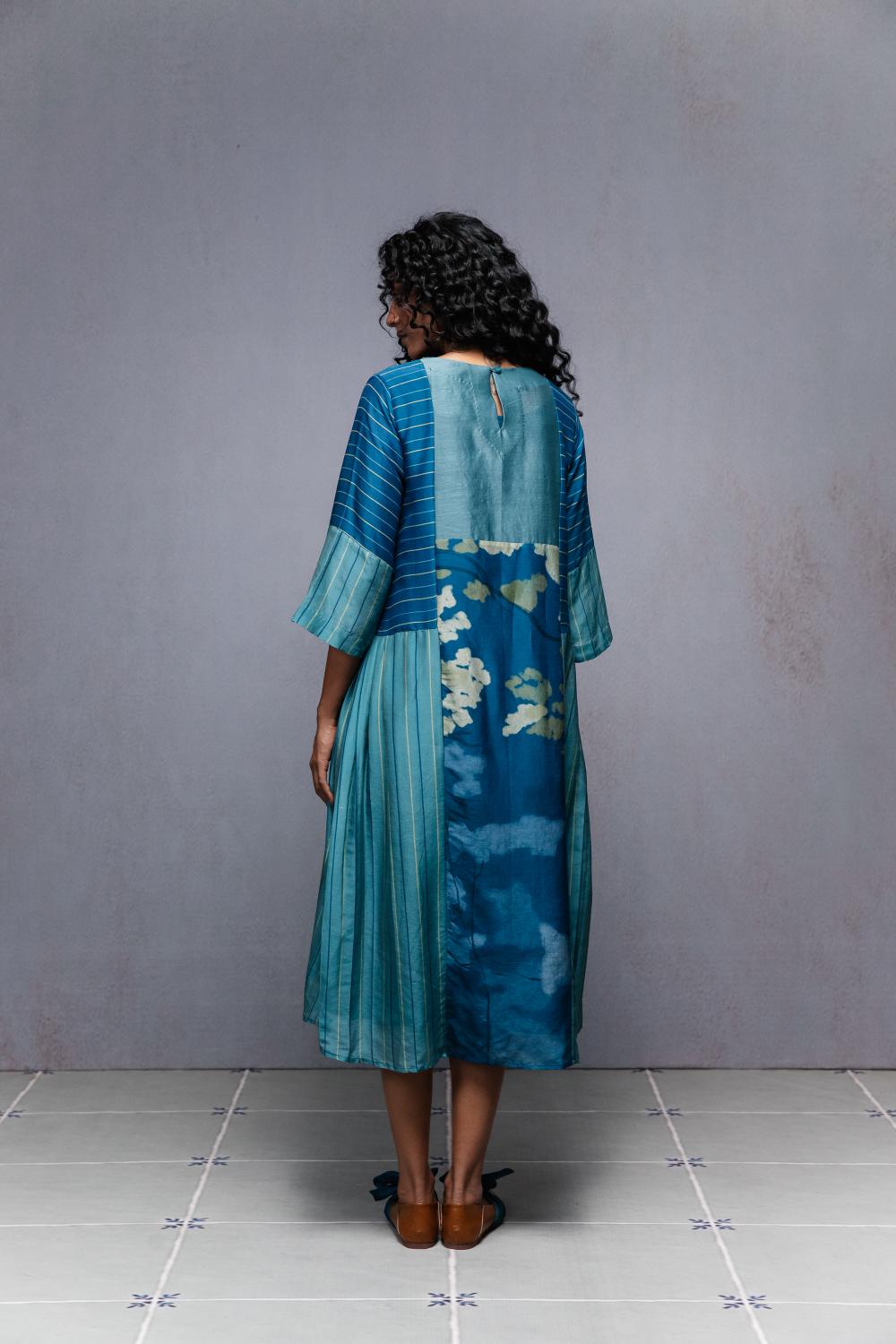 Sia Dress In Blue