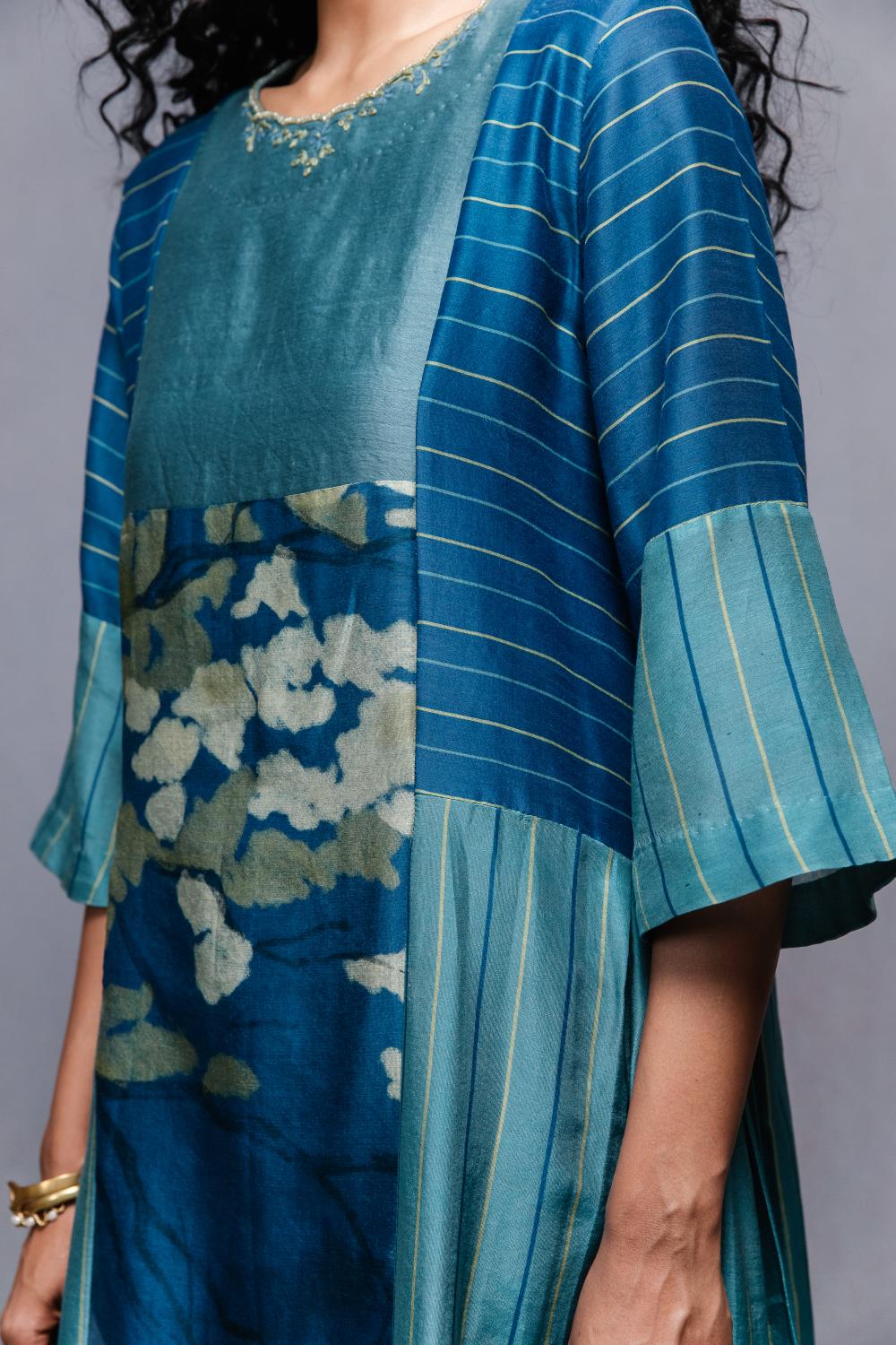 Sia Dress In Blue