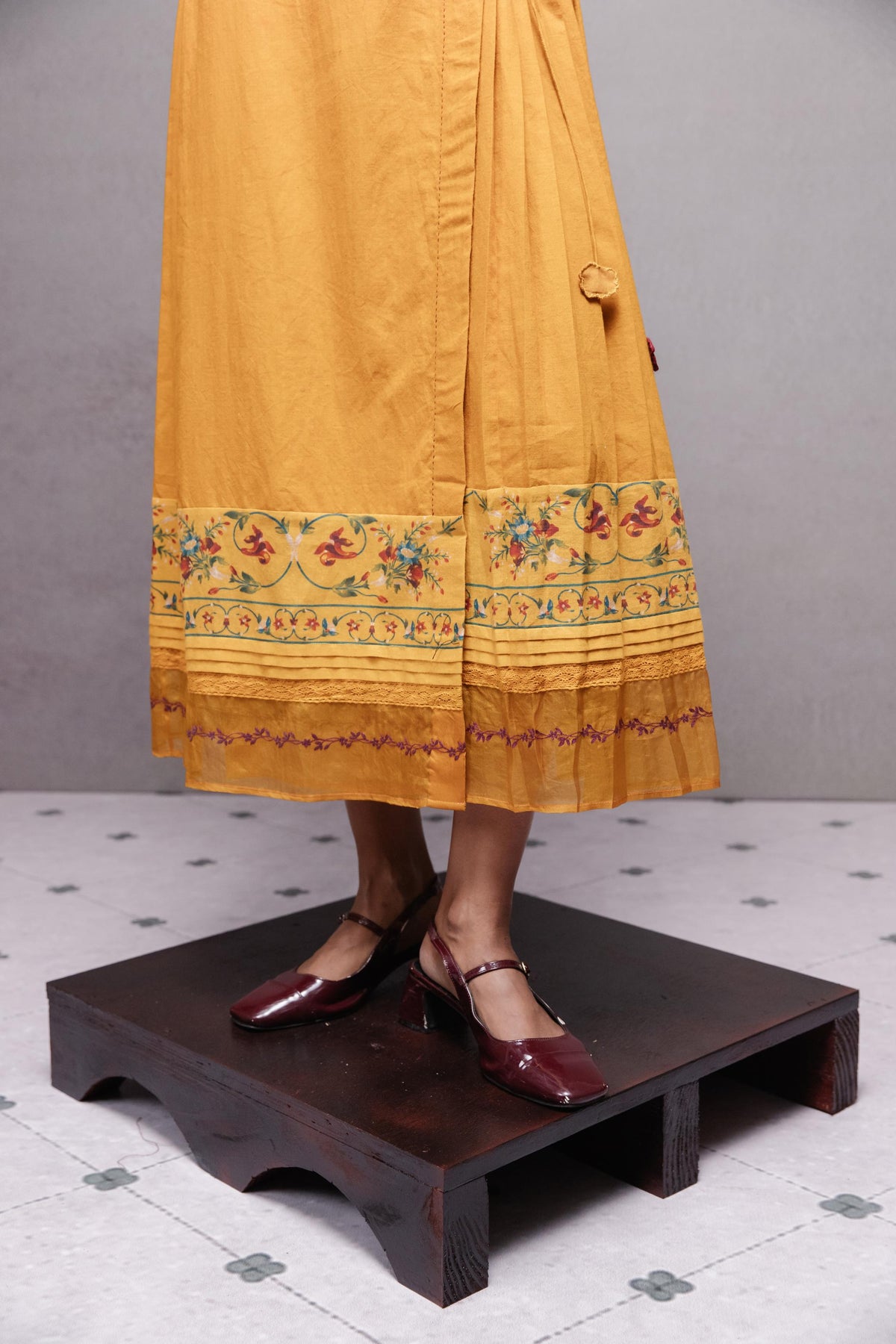 Jama Dress In Mustard
