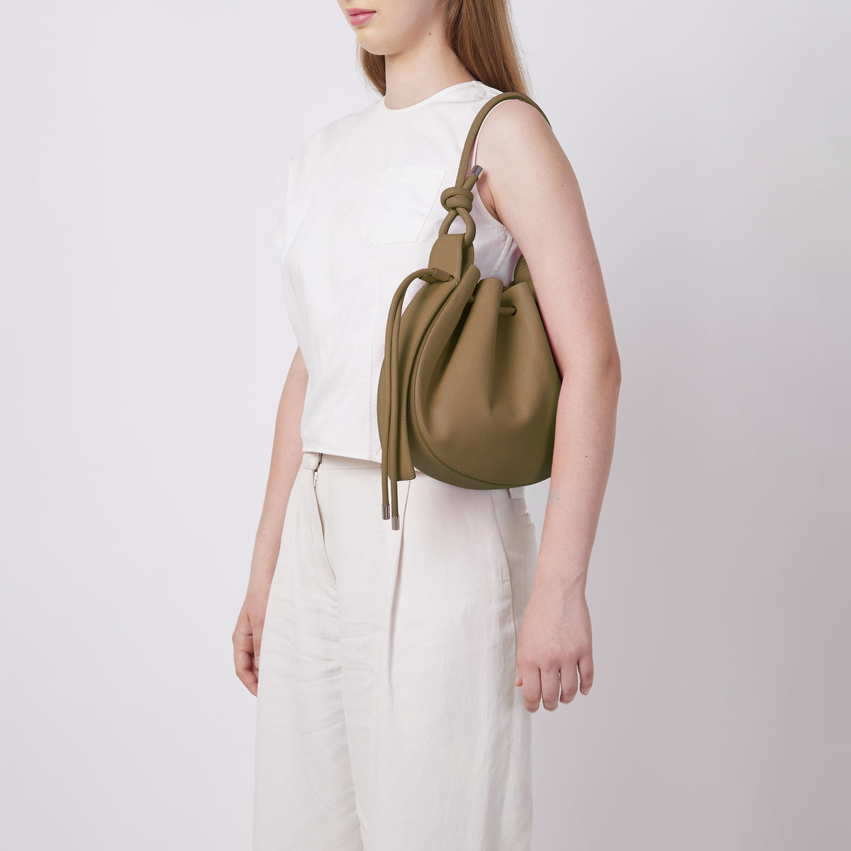 INA BAG MEDIUM NAPPA PALM