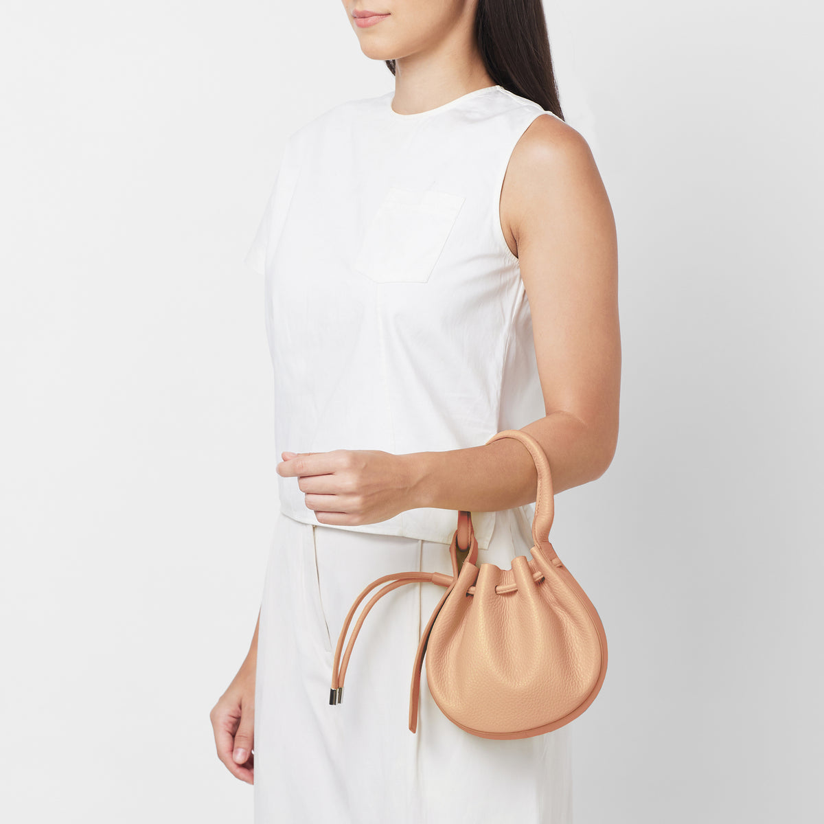 INA MINI CROSSBODY PEBBLE - PEACH