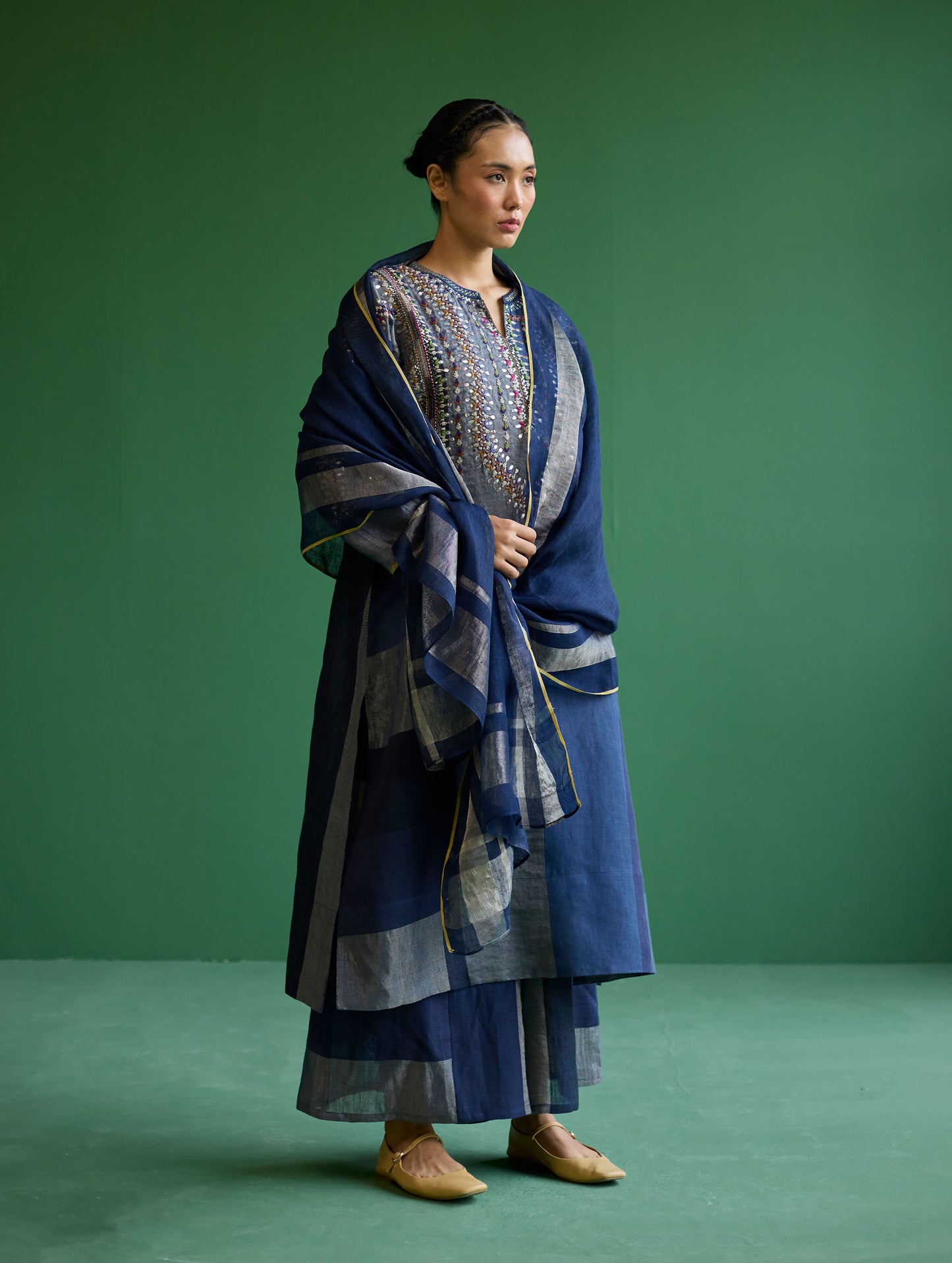 Rida Hand-Embroidered  Kurta Set - Navy