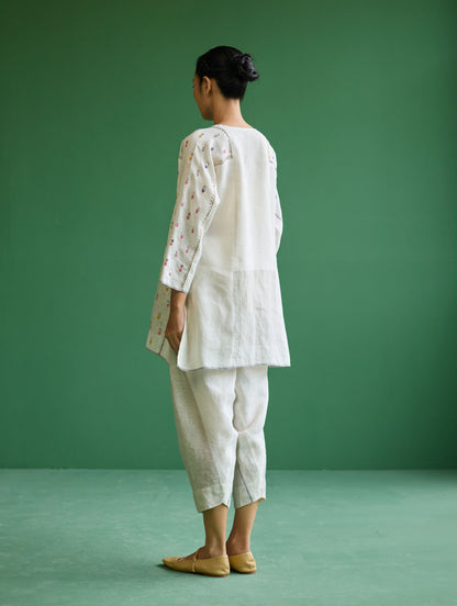 Ennya Hand-Embroidered Kurta Set - Ivory