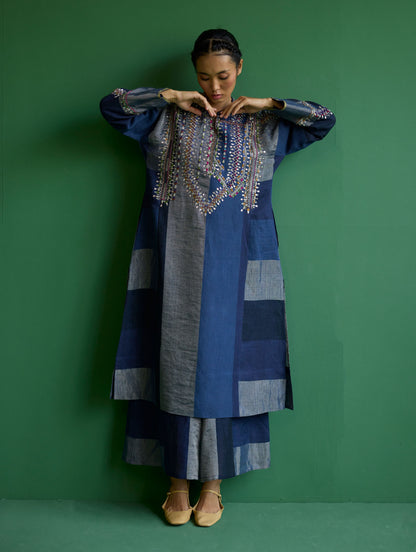 Rida Hand-Embroidered Metallic Linen Kurta - Navy