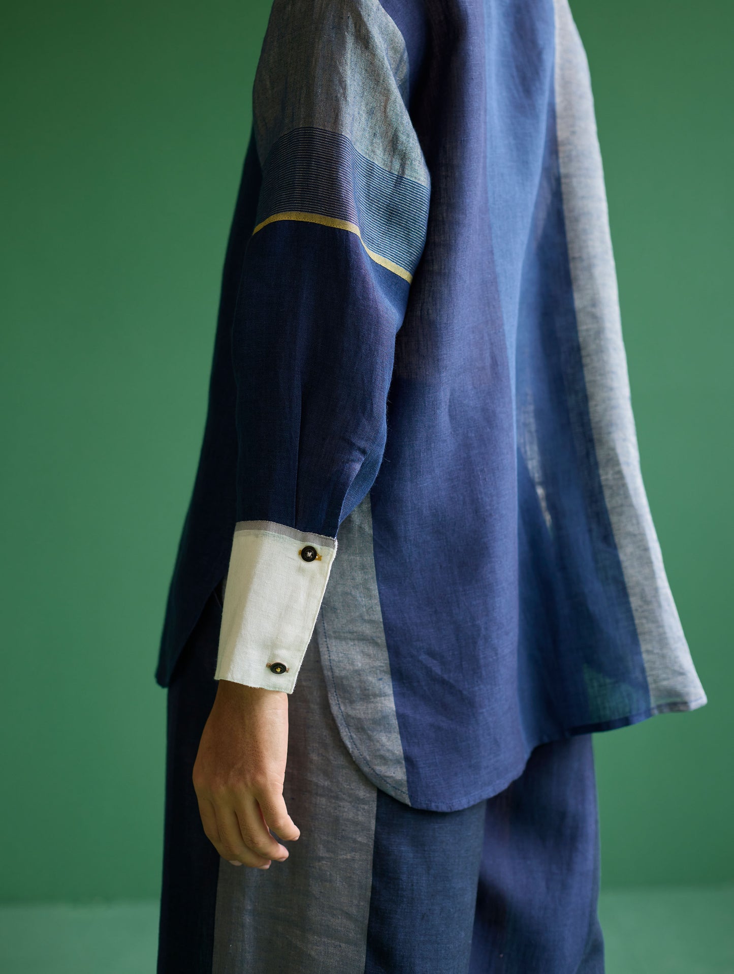 Yang Color-Blocked Metallic Linen Shirt - Navy