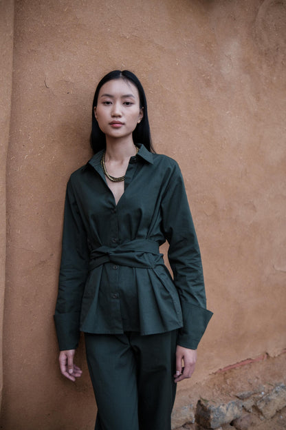 Nara Front knot Shirt Forest Green