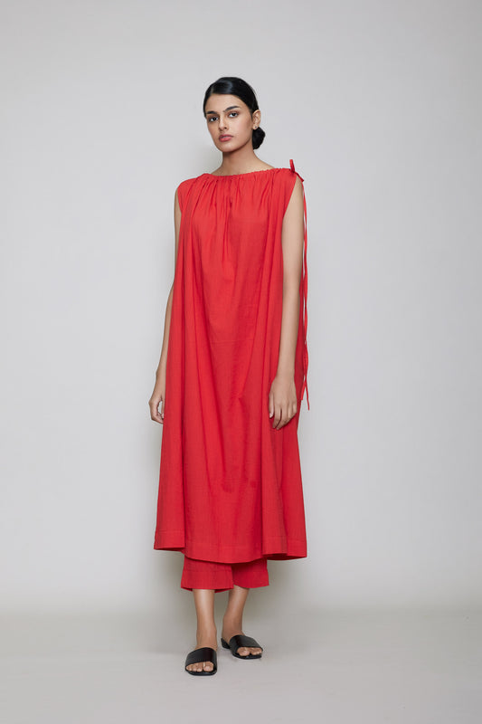 Mati Yupa Aakaar Dress - Red