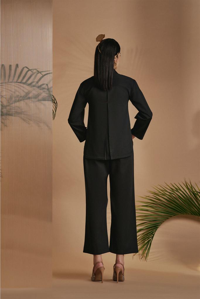Black Leopard Shirt