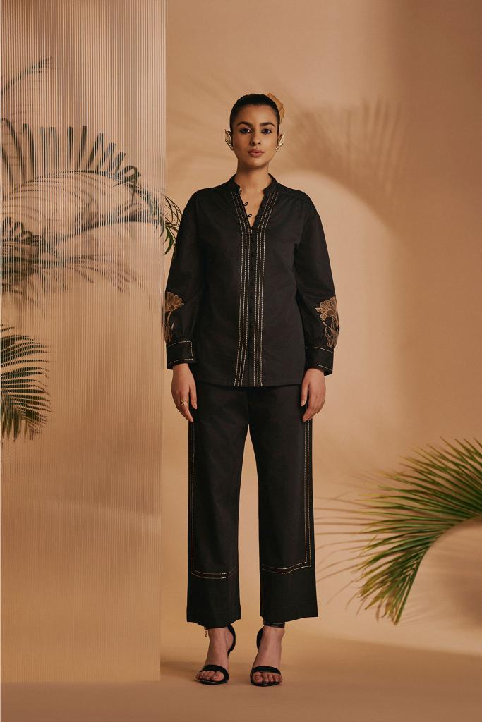 Black Lilly Pant
