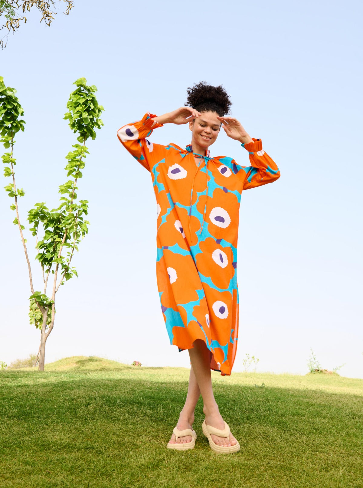 Daisy Dress (Orange Mekko)