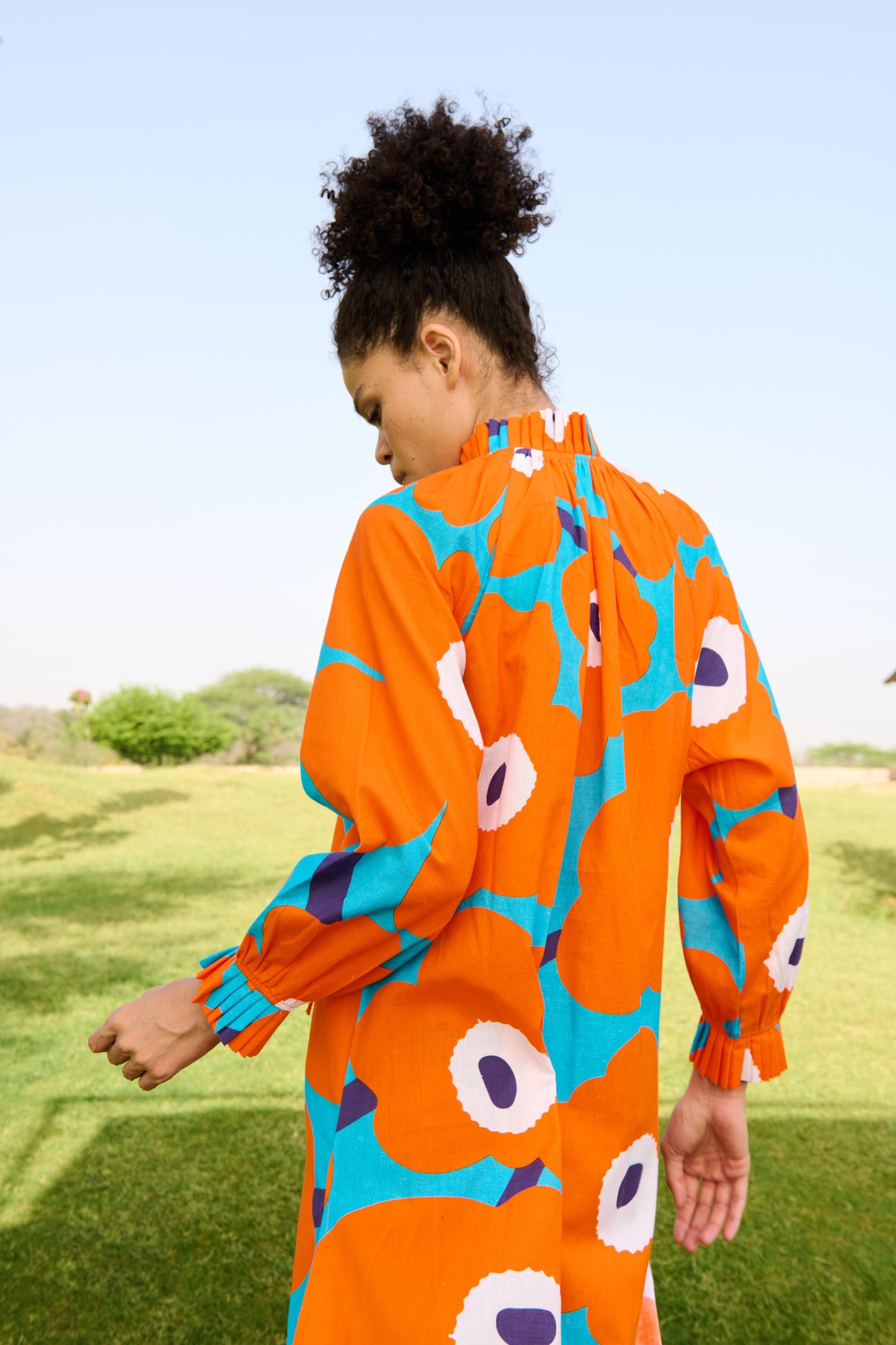 Daisy Dress (Orange Mekko)