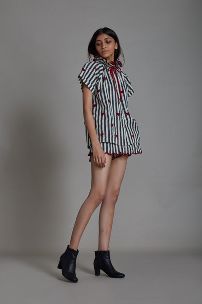 Stripe Tora Shirt and Scallop Shorts Set-Black with Red Heart (2 PCS)